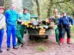 Mir san die fleißigen Holzhackerbuam