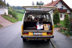 Das Einsatzfahrzeug wird geladen
